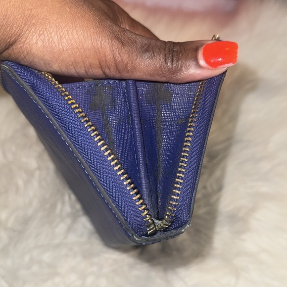 100% Authen Saffiano Tory Burch Robinson Zip Around Wallet, Cobalt!!! GUC - Picture 13 of 17